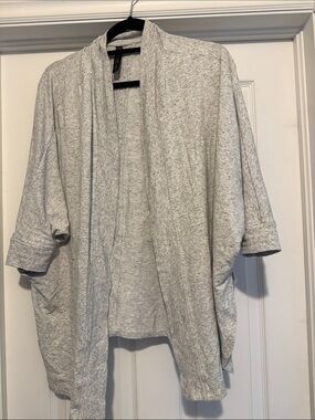 90 Degrees short sleeve cardigan size large oversized